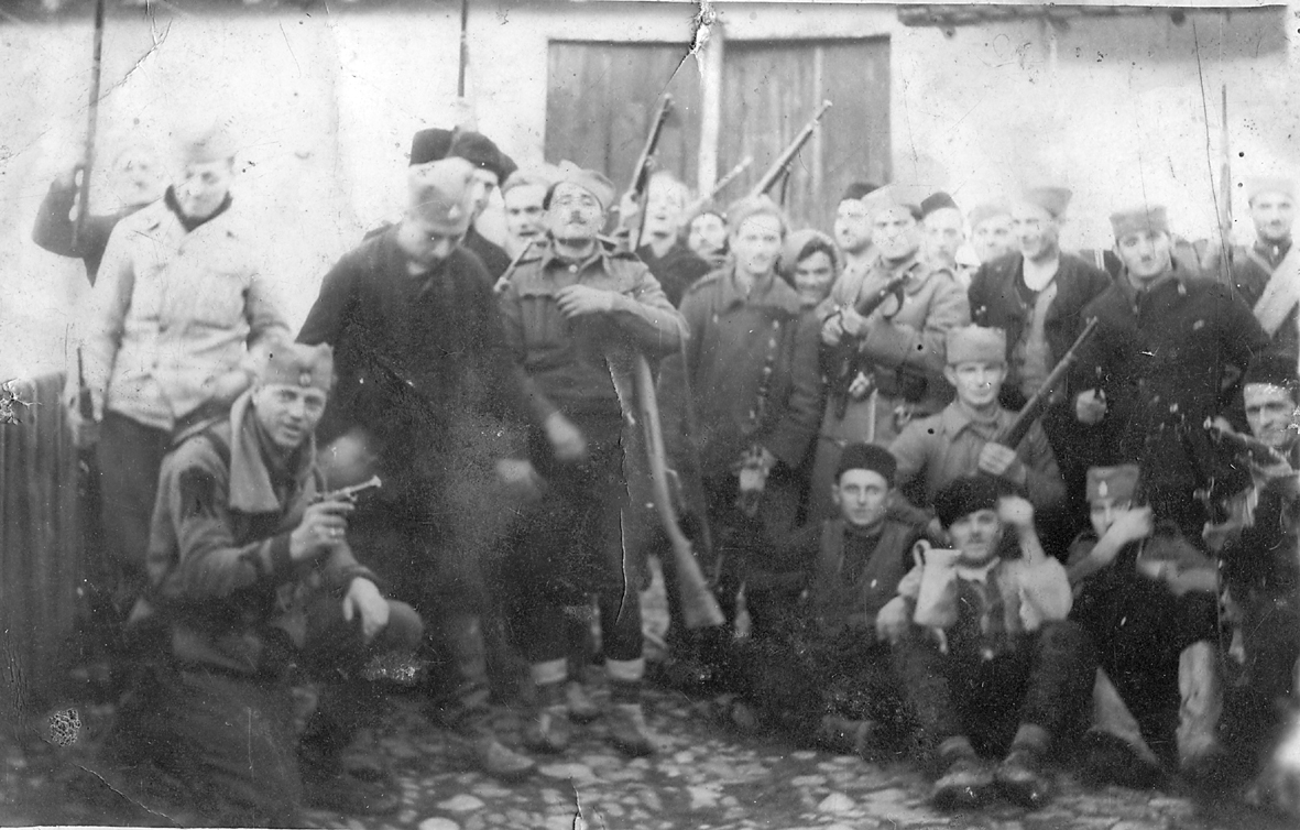 [Слика: 3819917.jpg]