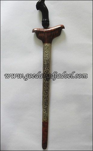 KERIS PANJANG 