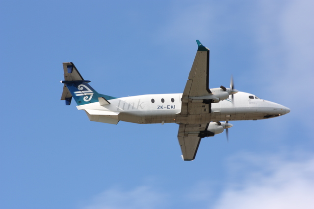 IMAGE: http://www4.picturepush.com/photo/a/8627062/640/8627062.jpg